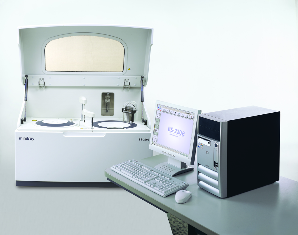 اتوآنالایزر بیوشیمی میندری مدل BS-220E